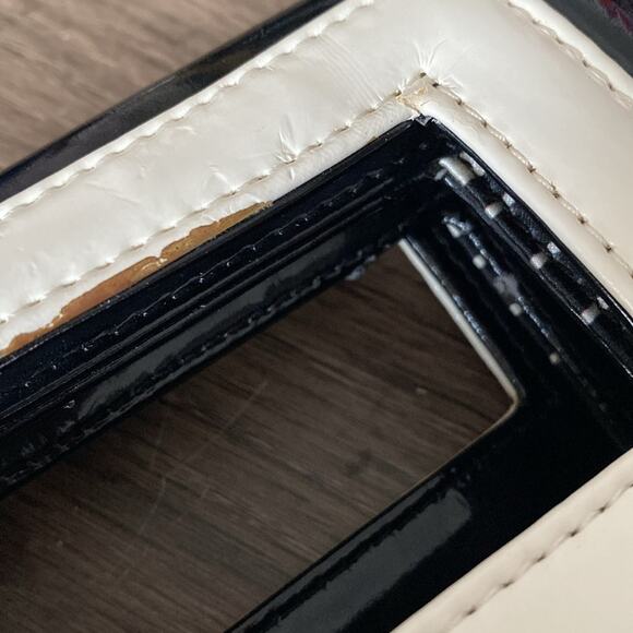 Roberto Cavalli Class NWTs Vintage Black Patent Leather Purse Chain Strap - Picture 14 of 15